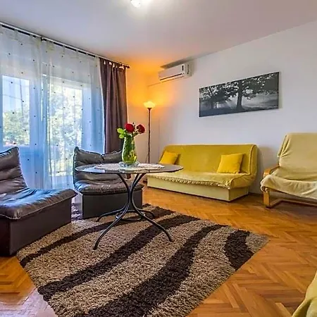 Visnja Crikvenica